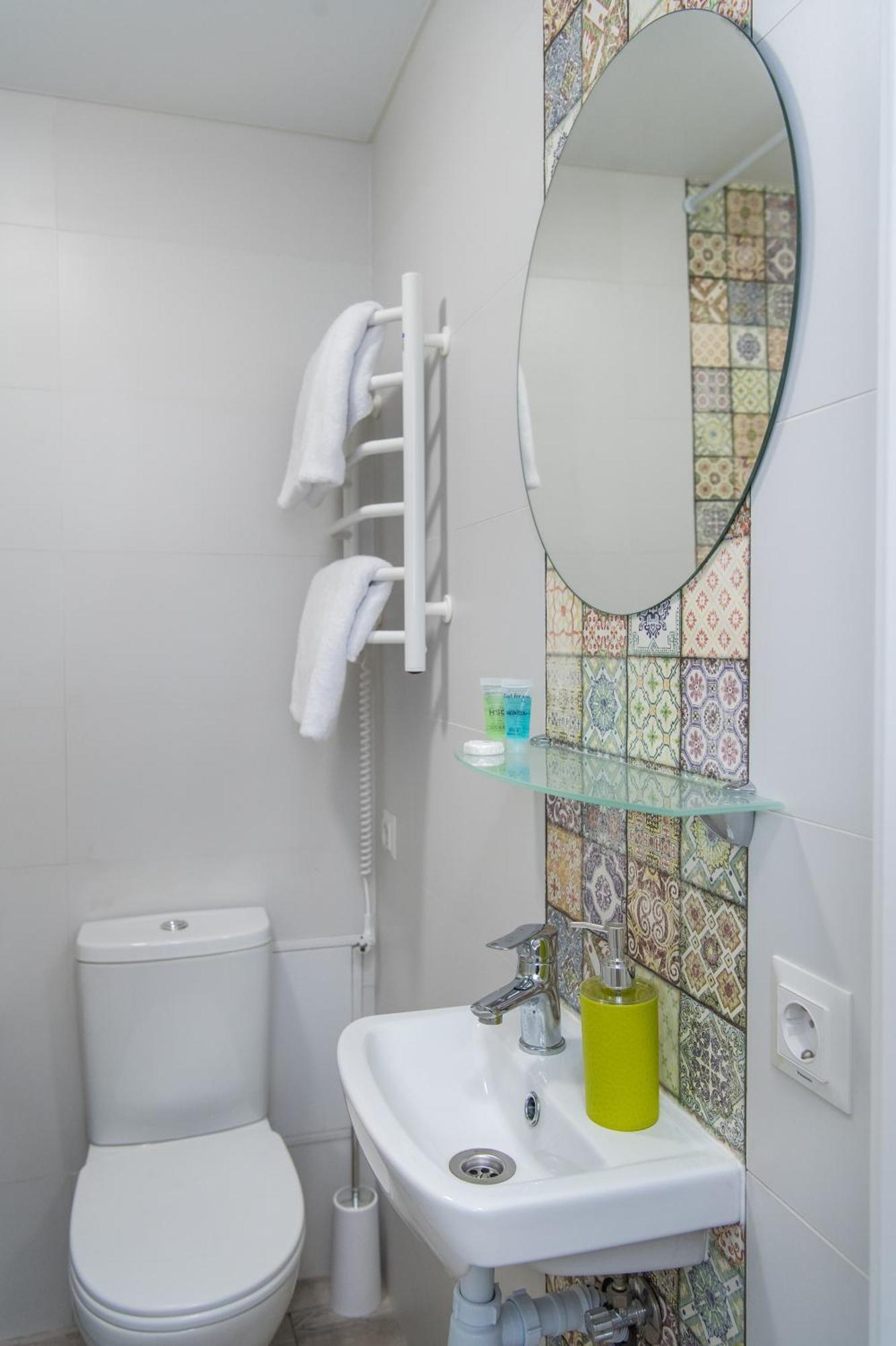 Myfreedom Апартаменти Метро Берестейська Kiev Extérieur photo